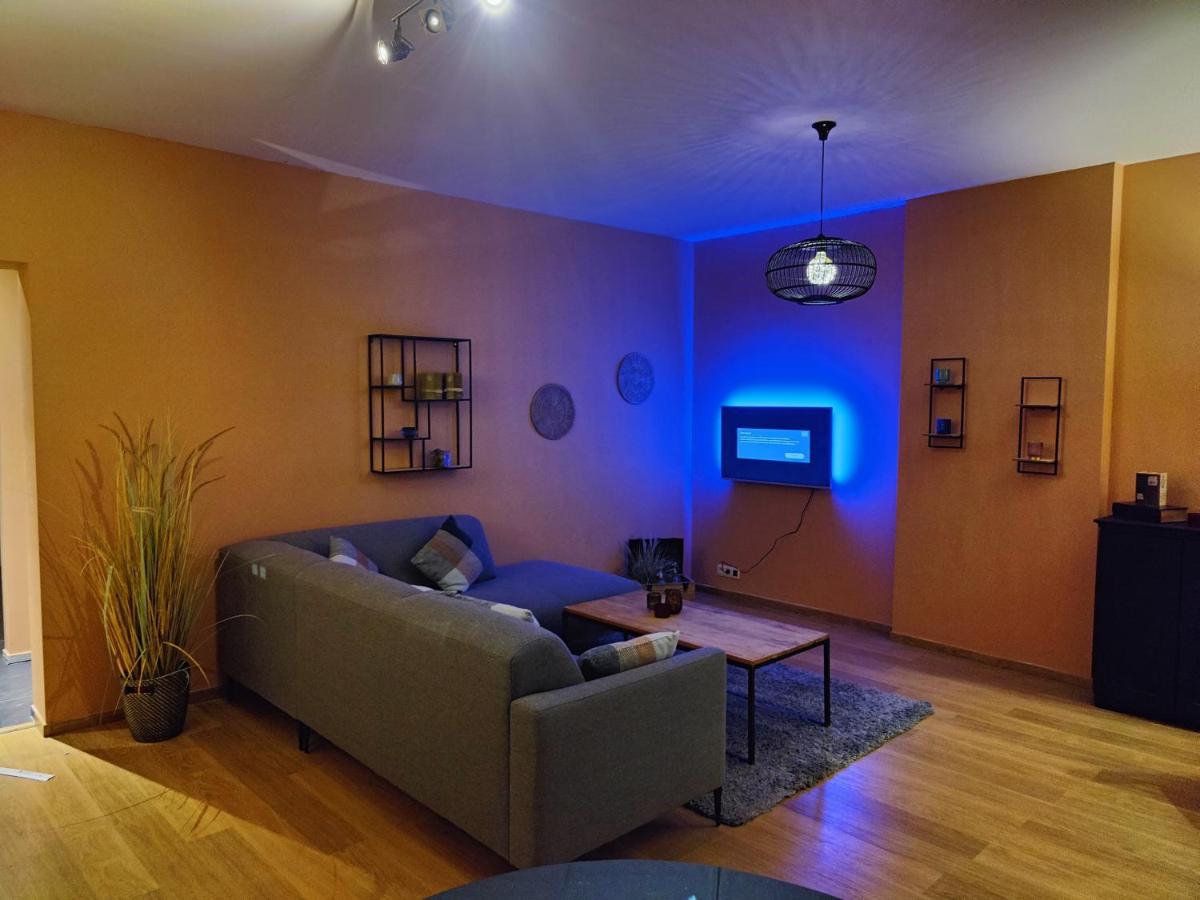 B&B Leopold & Appartementen سينت تروادن المظهر الخارجي الصورة
