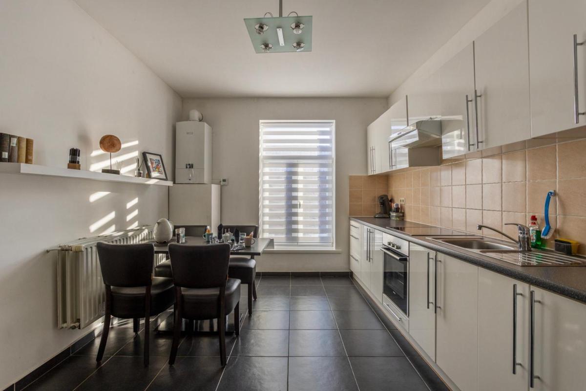 B&B Leopold & Appartementen سينت تروادن المظهر الخارجي الصورة